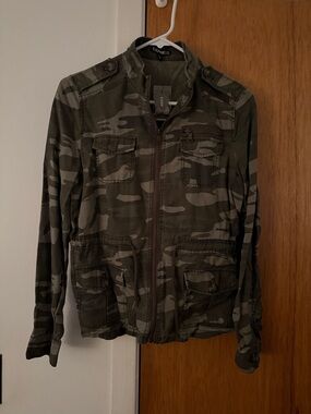 Express Women’s Green Camo Field Jacket